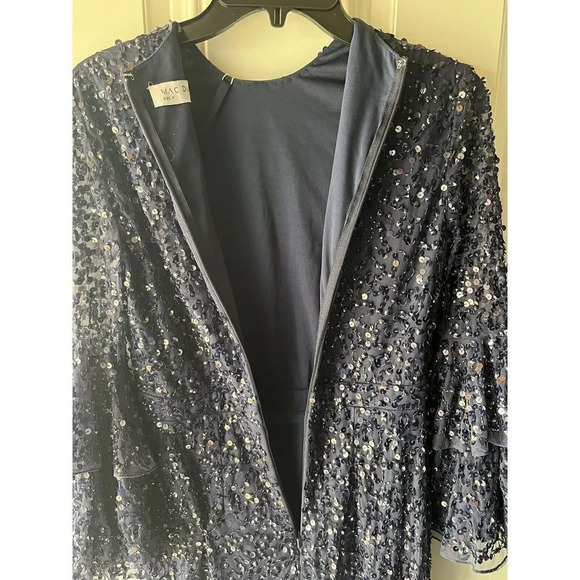 Mac Duggal 10802 Bell Sleeve Sequin Dress Navy Size 4 New With Tags Women’s Gown - Picture 10 of 12